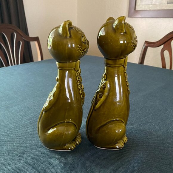 Vintage Rare Holt Howard HH Japan Green Glazed Tall Salt & Pepper Shakers - Picture 3 of 13
